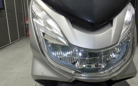 HONDA PCX150-2ﾔﾈﾂｷ KF18