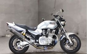 YAMAHA XJR1300 RP03J