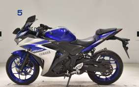 YAMAHA YZF-R25 RG10J