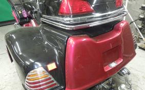 HONDA GL 1800 GOLD WING  TRIKE 2002