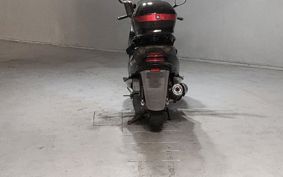 YAMAHA MAJESTY 125 SE27