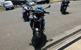 BMW S1000R 2025 0P31