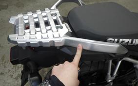 SUZUKI Vｽﾄﾛｰﾑ1000A 2025