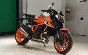 KTM 1290 SUPER DUKE R EVO 2014