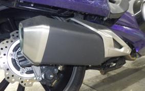 HONDA NM4 VULTUS -02 2019 RC82