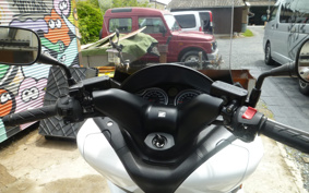 HONDA SILVERWING400GT 2011 NF03