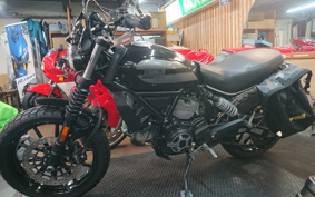 DUCATI SCRAMBLER SIXTY2 2016 KA00