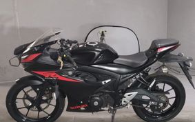 SUZUKI GSX-R125 DL33B