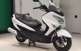 SUZUKI SKYWAVE 200 (Burgman 200) CH41A