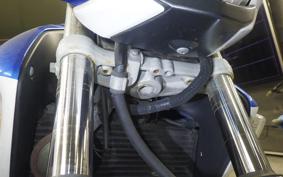 SUZUKI GSR250 2015
