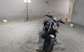 YAMAHA XVS1300CA STRIKER VP33