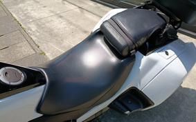HONDA NM4 VULTUS -02 2014 RC82