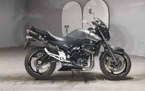 SUZUKI GSR400 2010 GK7EA