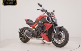 DUCATI DIAVEL V4 2025
