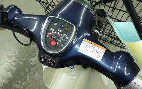 HONDA C50 SUPER CUB 2013 AA01