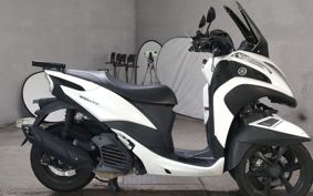 YAMAHA TRICITY 125 SEK1J