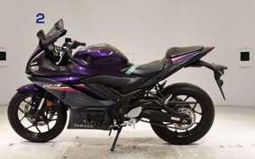 YAMAHA YZF R-3 2025 RH21J
