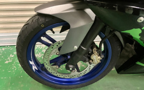 YAMAHA YZF-R125 RE06