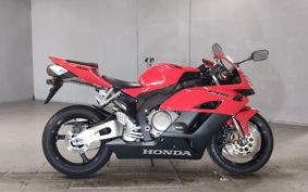 HONDA CBR1000RR SC57