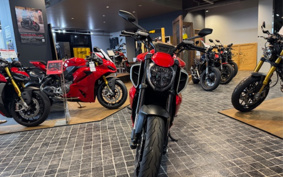 DUCATI DIAVEL V4 2025 3G00