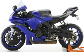 YAMAHA YZF-R1 2021 RN65J