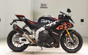 APRILIA RSV4 1100ファクトリ 2024