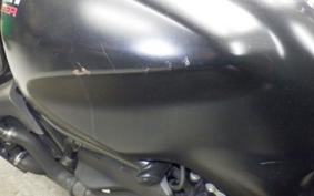 DUCATI MONSTER 821 2015