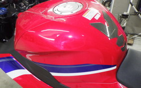 HONDA CBR600RR 2024 PC40