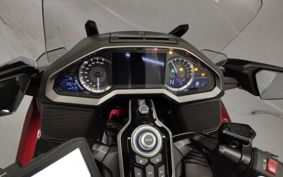 HONDA GL1800 TOUR DCT SC79