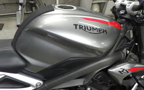 TRIUMPH STREET TRIPLE RS 2020