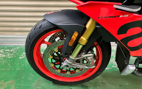 APRILIA TUONO V4 FACTORY 2019 ZD4KG