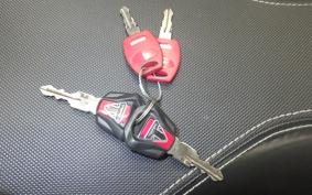 TRIUMPH STREET TRIPLE RS 2022