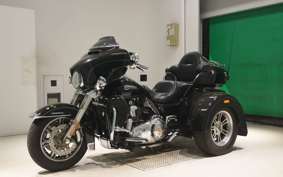 HARLEY FLHTCUTG TRIKE 2014