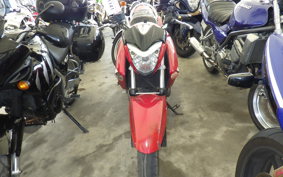 SUZUKI GSR250