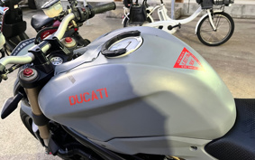 DUCATI  DUCATI  STREET  FIGHTER 848 2012 ZDMF104JACB