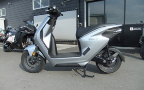 HONDA EM1 e: EF16