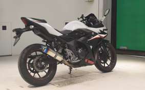 SUZUKI GSX250RA