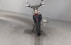 HONDA XR230 MD36