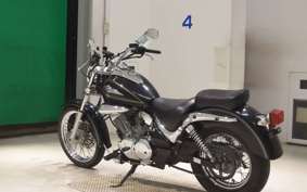 SUZUKI INTRUDER 250 LC 2004 VJ51A