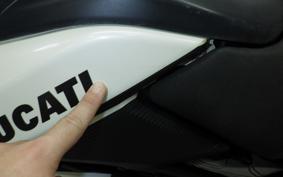 DUCATI HYPERMOTARD 796 2011