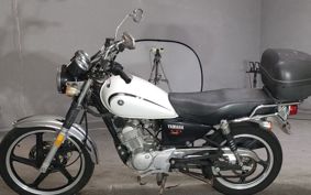 YAMAHA YB125SP PCJL