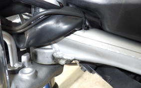 HONDA VTR 250 Gen. 2 2003 MC33
