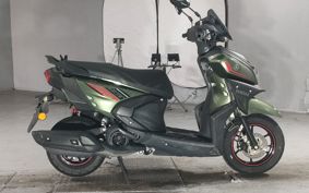 YAMAHA  CYGNUS  RAY ZR SEG4