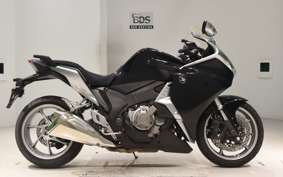 HONDA VFR1200F DCT 2011 SC63