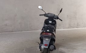 SUZUKI ADDRESS V100 CE11A