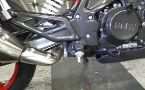 BMW G310R 2024