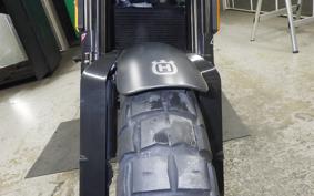 HUSQVARNA SVARTPILEN 125 2019