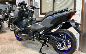 YAMAHA T-MAX 560 A 2024 SJ19J
