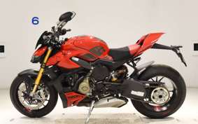 DUCATI STREETFIGHTER V4 S 2024