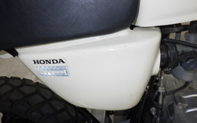 HONDA APE 50 2015 AC16